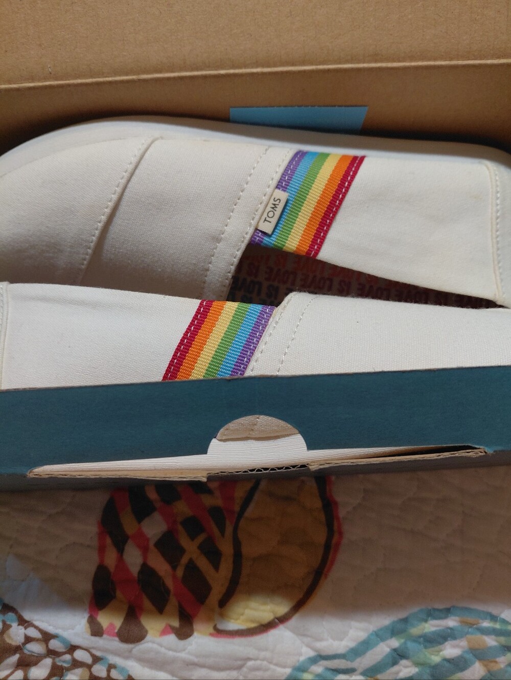 Brand New Toms Women Alpargata White Canvas/Rainbow Webbing. Size 7.5. - Picture 8 of 9